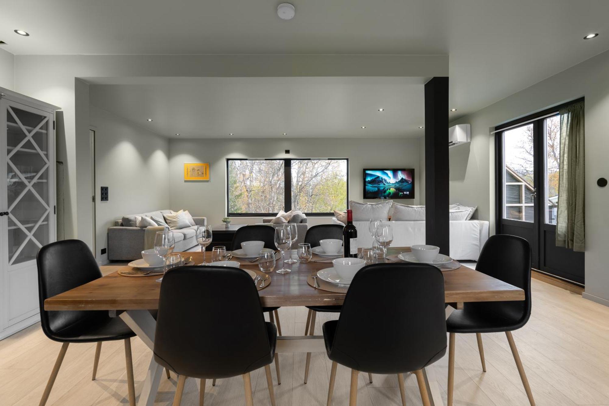 Spacious & Lovely Aurora I Free Parking Ferienhaus *